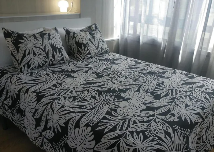 Estudio. Sada, A Coruna. * Sada